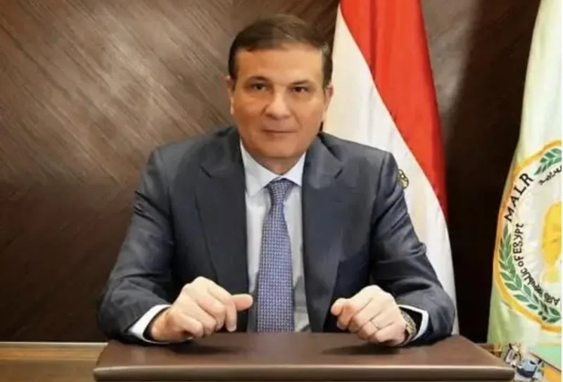 وزير الزراعة: تم توفير 9.5 مليار جنيه لتمويل المشروع الوطني لإحياء البتلو حتى الآن. وزير الزراعة: تم توفير 9.5 مليار جنيه لتمويل المشروع الوطني لإحياء البتلو حتى الآن.