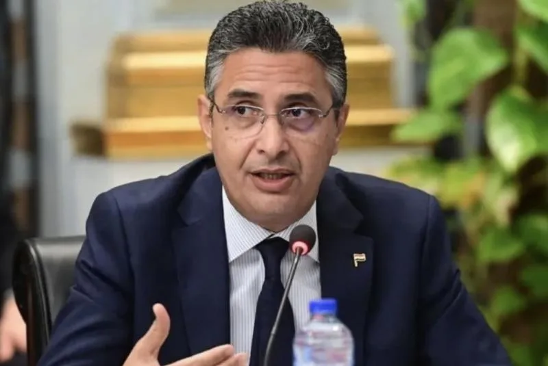 الحكومة تكشف عن تحويل 30 ألف محل تمويني في جميع أنحاء البلاد إلى سوبر ماركت. الحكومة تكشف عن تحويل 30 ألف محل تمويني في جميع أنحاء البلاد إلى سوبر ماركت.