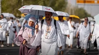 الصحة السعودية تنبه الحجاج بضرورة تجنب التعرض المباشر لأشعة الشمس الصحة السعودية تنبه الحجاج بضرورة تجنب التعرض المباشر لأشعة الشمس