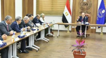 رئيس الهيئة المصرية للدواء يلتقي بممثلي شركات توزيع الأدوية