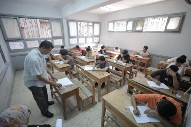نتائج الصف الأول الثانوي 2025 بالاسم ورقم الجلوس.. رابط الاستعلام في كافة المحافظات نتائج الصف الأول الثانوي 2025 بالاسم ورقم الجلوس.. رابط الاستعلام في كافة المحافظات