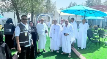 وزير السياحة والآثار يقوم بزيارة للاطمئنان على الحجاج في المخيمات السياحية