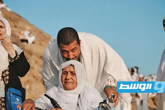 بالصور: 10 لحظات تعكس سعادة ووقار الليبيين في يوم عرفة بالصور: 10 لحظات تعكس سعادة ووقار الليبيين في يوم عرفة