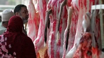 تحرك برلماني لمراقبة تداول اللحوم في الساعات القادمة