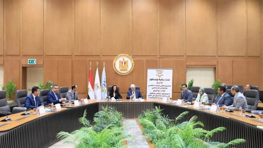 إطلاق أول برنامج بكاليوس متخصص في الشرق الأوسط حول “علم نفس الإدمان وطرق العلاج” في جامعة بنها