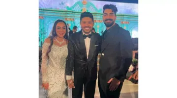 مينا عطا يقدم التهاني لمحمد شاهين ورشا الظنحاني بمناسبة زفافهما