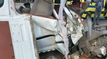 إصابة 20 شخصاً جراء انقلاب ميكروباص على طريق أسيوط الغربي
