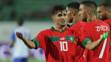 أمرابط وساسي في مواجهة مثيرة.. التشكيلة المتوقعة لديربي المغرب وتونس