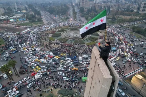 مسؤولة أوروبية: تخصيص 175 مليون يورو لسوريا يعكس “رسالة قوية” لدعم إعادة إعمار البلاد مسؤولة أوروبية: تخصيص 175 مليون يورو لسوريا يعكس “رسالة قوية” لدعم إعادة إعمار البلاد