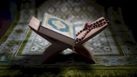 أفضل سورة تقرأ في يوم عرفة 2025.. اجعلها رفيقتك لتفتح لك أبواب البركة في الدنيا والآخرة أفضل سورة تقرأ في يوم عرفة 2025.. اجعلها رفيقتك لتفتح لك أبواب البركة في الدنيا والآخرة