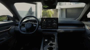 مقارنة بين هيونداي أيونك 6 وزيكر 001 لعام 2025