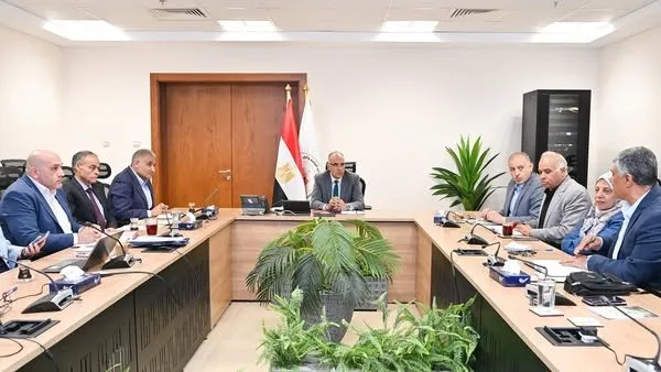 وزير الري يراقب استعدادات الوزارة ومستوى جاهزية الأجهزة أثناء عطلة عيد الأضحى المبارك وزير الري يراقب استعدادات الوزارة ومستوى جاهزية الأجهزة أثناء عطلة عيد الأضحى المبارك