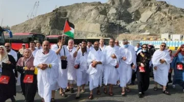 وزير الأوقاف الفلسطيني: جميع حجاج فلسطين حاضرون في عرفات وبصحة ممتازة