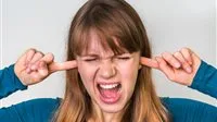 هل يزعجك صوت المضغ؟ قد يشير ذلك إلى خطر على صحتك النفسية هل يزعجك صوت المضغ؟ قد يشير ذلك إلى خطر على صحتك النفسية