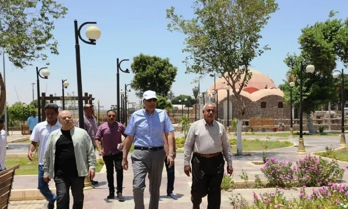 محافظ أسوان يرصد استعداد 140 حديقة عامة للاحتفال بعيد الأضحى محافظ أسوان يرصد استعداد 140 حديقة عامة للاحتفال بعيد الأضحى