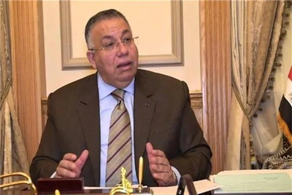 نقيب الأشراف: نحن بحاجة إلى التوحد خلف القيادة السياسية نقيب الأشراف: نحن بحاجة إلى التوحد خلف القيادة السياسية
