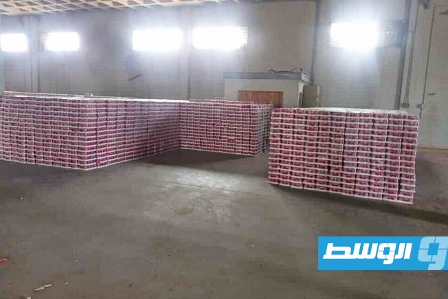 سلع تموينية وصلت إلى مخازن صندوق موازنة الأسعار في سرت (الإنترت)