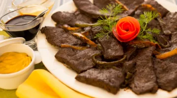 توخوا الحذر عند تناول الكبدة النيئة في عيد الأضحى