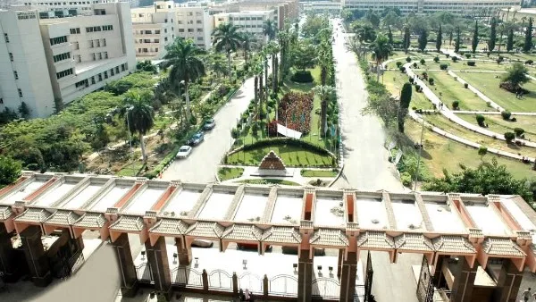 جامعة المنصورة تعلن حالة تأهب في مستشفياتها خلال عيد الأضحى جامعة المنصورة تعلن حالة تأهب في مستشفياتها خلال عيد الأضحى