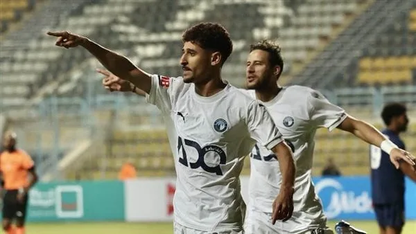 هدف رأسية ‘قطة’ يمنح بيراميدز الأفضلية على الزمالك هدف رأسية ‘قطة’ يمنح بيراميدز الأفضلية على الزمالك