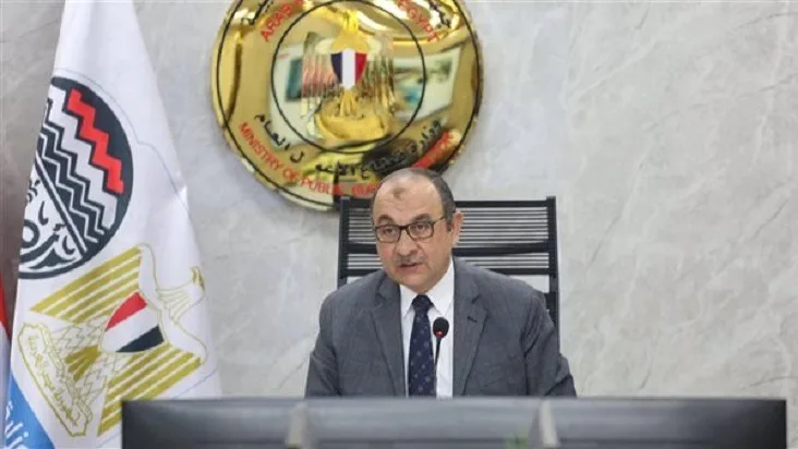 وزير قطاع الأعمال: تعاون كامل مع القطاع الخاص لتطوير صناعة الغزل والنسيج في البلاد وزير قطاع الأعمال: تعاون كامل مع القطاع الخاص لتطوير صناعة الغزل والنسيج في البلاد