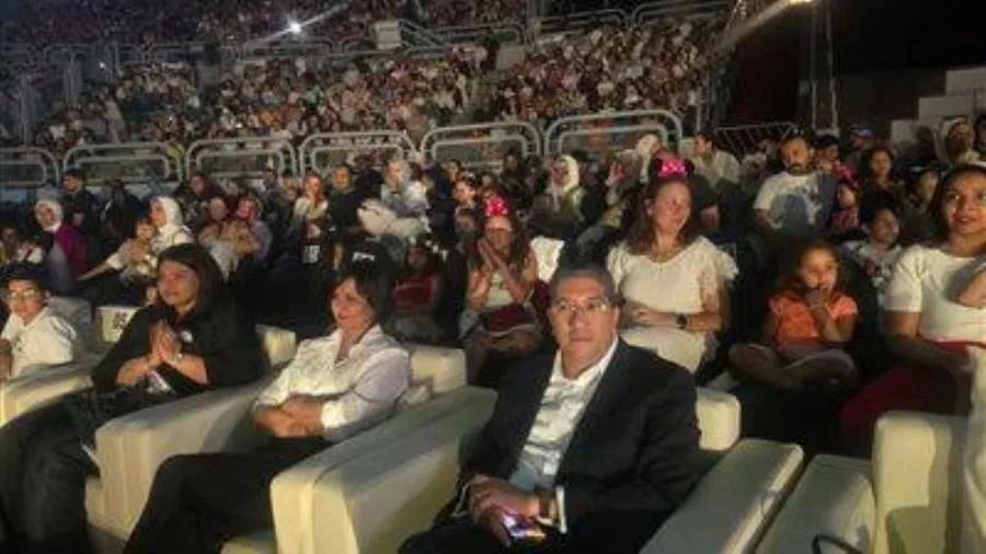 طلاب الجامعة الألمانية يبتكرون تصميمًا لمدينة “راعي مصر” في المنيا. طلاب الجامعة الألمانية يبتكرون تصميمًا لمدينة “راعي مصر” في المنيا.