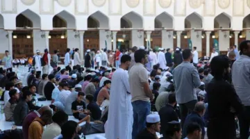 الجامع الأزهر يقيم إفطارًا جماعيًا للطلاب الدوليين في يوم عرفة (صور)