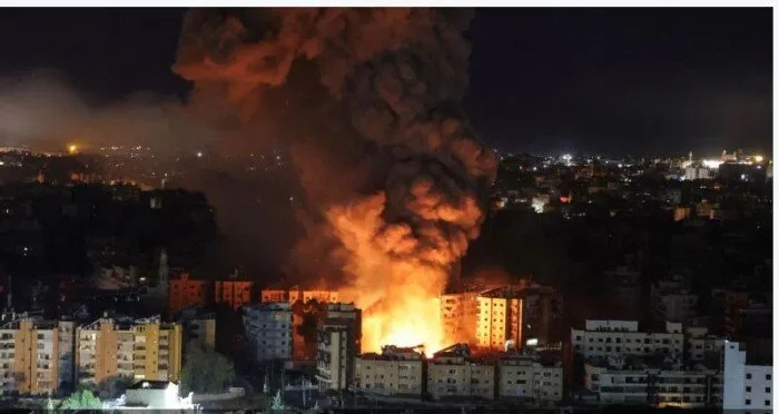 وسائل إعلام لبنانية: 7 ضربات وقصف من إسرائيل على الضاحية الجنوبية لبيروت وسائل إعلام لبنانية: 7 ضربات وقصف من إسرائيل على الضاحية الجنوبية لبيروت