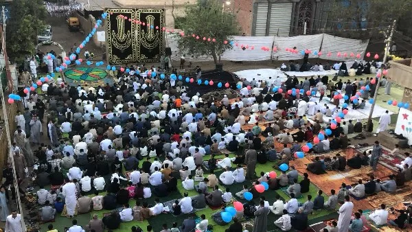 عيد الأضحى يوم الجمعة: هل يسقط وجوب صلاة الجمعة عن من صلى العيد؟ تعرف على آراء الفقهاء. عيد الأضحى يوم الجمعة: هل يسقط وجوب صلاة الجمعة عن من صلى العيد؟ تعرف على آراء الفقهاء.