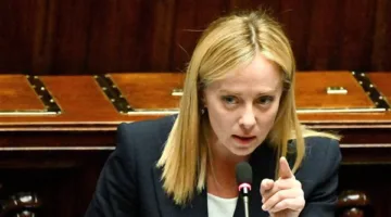 رئيسة وزراء إيطاليا: يجب على إسرائيل إنهاء عملياتها في غزة فورًا وحماية المدنيين