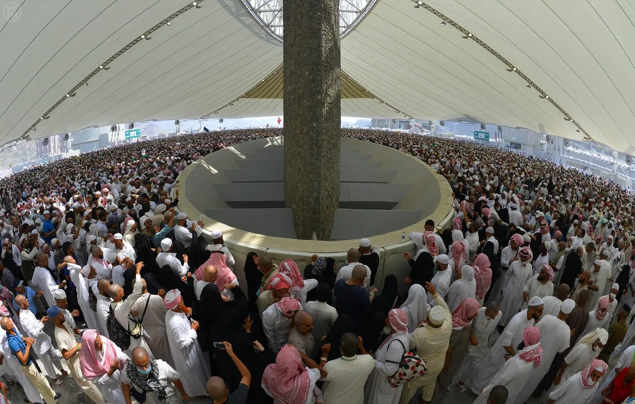 طرق رمي الجمرات في الحج: الحكمة، الأيام، عدد الحصى، والشروط المطلوبة. طرق رمي الجمرات في الحج: الحكمة، الأيام، عدد الحصى، والشروط المطلوبة.