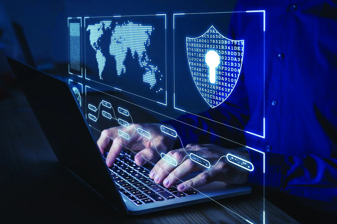 محامون يحذرون: تطبيقات مزيفة تعرض خصومات للاحتيال خلال العيد محامون يحذرون: تطبيقات مزيفة تعرض خصومات للاحتيال خلال العيد