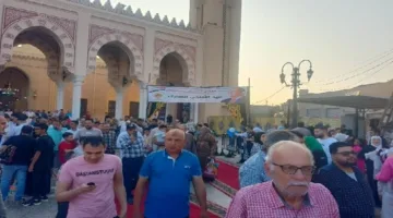 آلاف المصلين يحتفلون بعيد الأضحى في المسجد الأحمدي بطنطا بحضور محافظ الغربية
