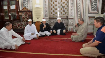 محافظ الدقهلية يشارك في صلاة عيد الأضحى في مسجد النصر