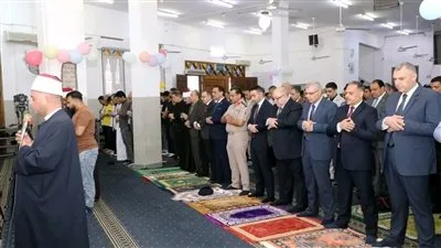محافظ الشرقية يشارك في صلاة عيد الأضحى في مسجد الزراعة بمدينة الزقازيق محافظ الشرقية يشارك في صلاة عيد الأضحى في مسجد الزراعة بمدينة الزقازيق