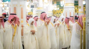 أداء صلاة العيد الكبير في المسجد النبوي