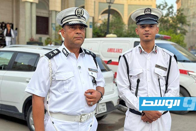 رجال الأمن يؤمنون صلاة عيد الأضحى بميدان الشهداء، 6 يونيو 2025. (أمن طرابلس)