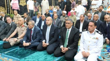 محافظ الجيزة يشارك في صلاة عيد الأضحى بمسجد مصطفى محمود