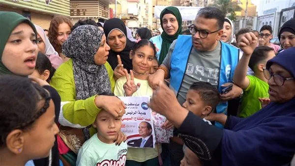 مستقبل وطن يحتفل بعيد الأضحى مع الأطفال في منطقة الغريب بحي السويس