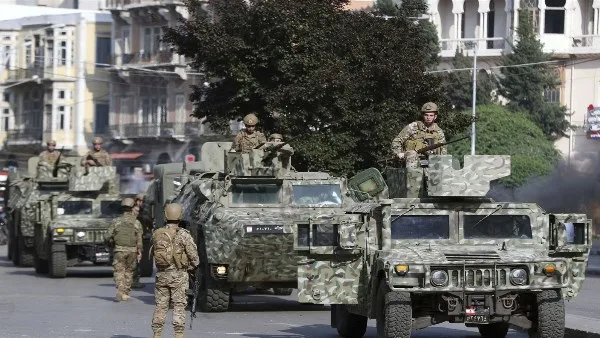 الجيش اللبناني يحذر الاحتلال من تداعيات استمرار الانتهاكات الجيش اللبناني يحذر الاحتلال من تداعيات استمرار الانتهاكات