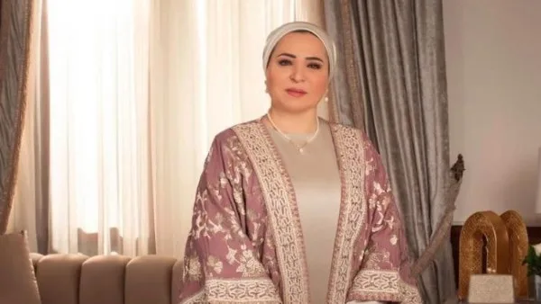 السيدة انتصار السيسي تقدم التهاني للأمة العربية والإسلامية بمناسبة عيد الأضحى المبارك. السيدة انتصار السيسي تقدم التهاني للأمة العربية والإسلامية بمناسبة عيد الأضحى المبارك.