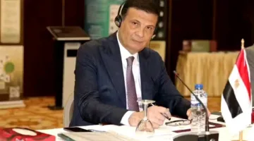 وزير الزراعة يراقب تقدم العمل في القطاعات الإنتاجية والخدمية خلال عطلة العيد.