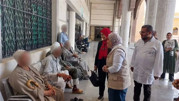 أول أيام العيد: وكيل وزارة الصحة في الإسماعيلية يزور مستشفيات التل الكبير (صور) أول أيام العيد: وكيل وزارة الصحة في الإسماعيلية يزور مستشفيات التل الكبير (صور)
