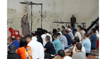 صور صلاة العيد في سجن رومية