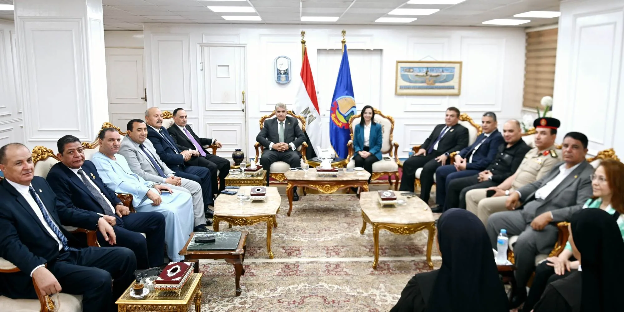 محافظ البحيرة يستقبل المهنئين بمناسبة عيد الأضحى المبارك محافظ البحيرة يستقبل المهنئين بمناسبة عيد الأضحى المبارك
