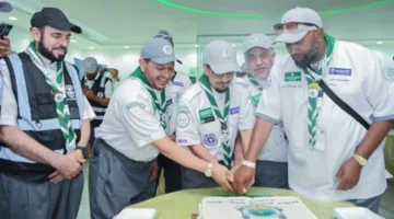 احتفال بمناسبة المعايدة للكشافة في مخيم العزيزية