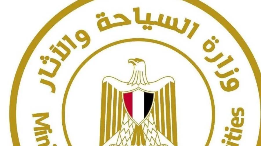 وزارة السياحة: إنشاء قنوات اتصال مباشرة مع غرفة العمليات لتلقي الشكاوى ومعالجتها مباشرة. وزارة السياحة: إنشاء قنوات اتصال مباشرة مع غرفة العمليات لتلقي الشكاوى ومعالجتها مباشرة.