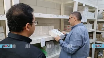 للتحقق من وجود الأدوية.. وكيل وزارة الصحة في كفر الشيخ يزور مخازن الصيدلية.