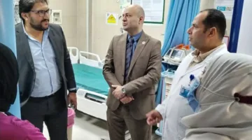 مدير فرع التأمين الصحي في الغربية يزور مستشفى المبرة بطنطا.. صور