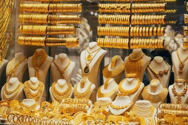 سعر الذهب في أول أيام عيد الأضحى… ثبات في حركة السوق الجمعة 6 يونيو 2025 سعر الذهب في أول أيام عيد الأضحى… ثبات في حركة السوق الجمعة 6 يونيو 2025